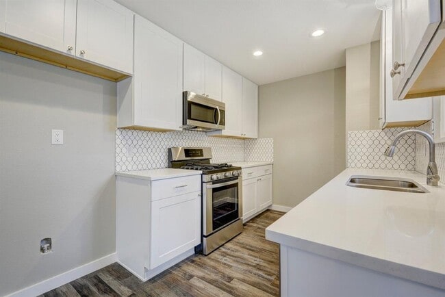 Building Photo - 2522 Carlow Dr