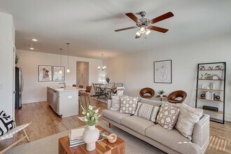 Building Photo - Simmons Ridge