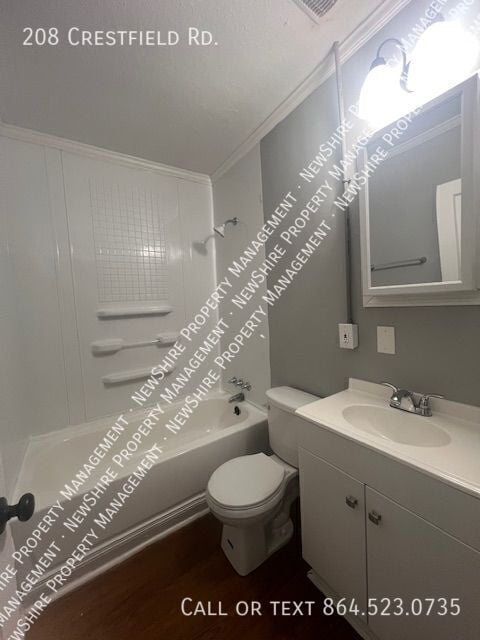 Building Photo - 208 Crestfield Rd