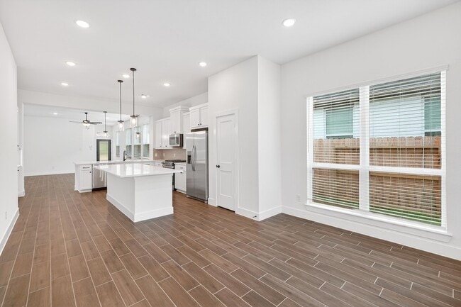 Building Photo - 295 Mallards Rim Dr