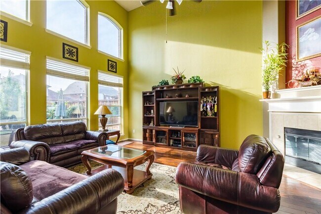 Building Photo - Beautiful Frisco ISD (FISD) home in a Five...