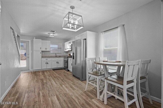 Building Photo - 14236 Rattler Point Dr