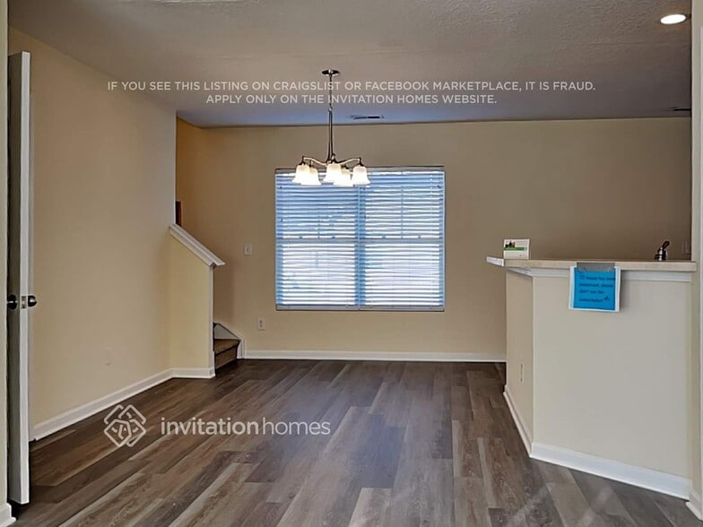 Building Photo - 1422 Moondance Ln