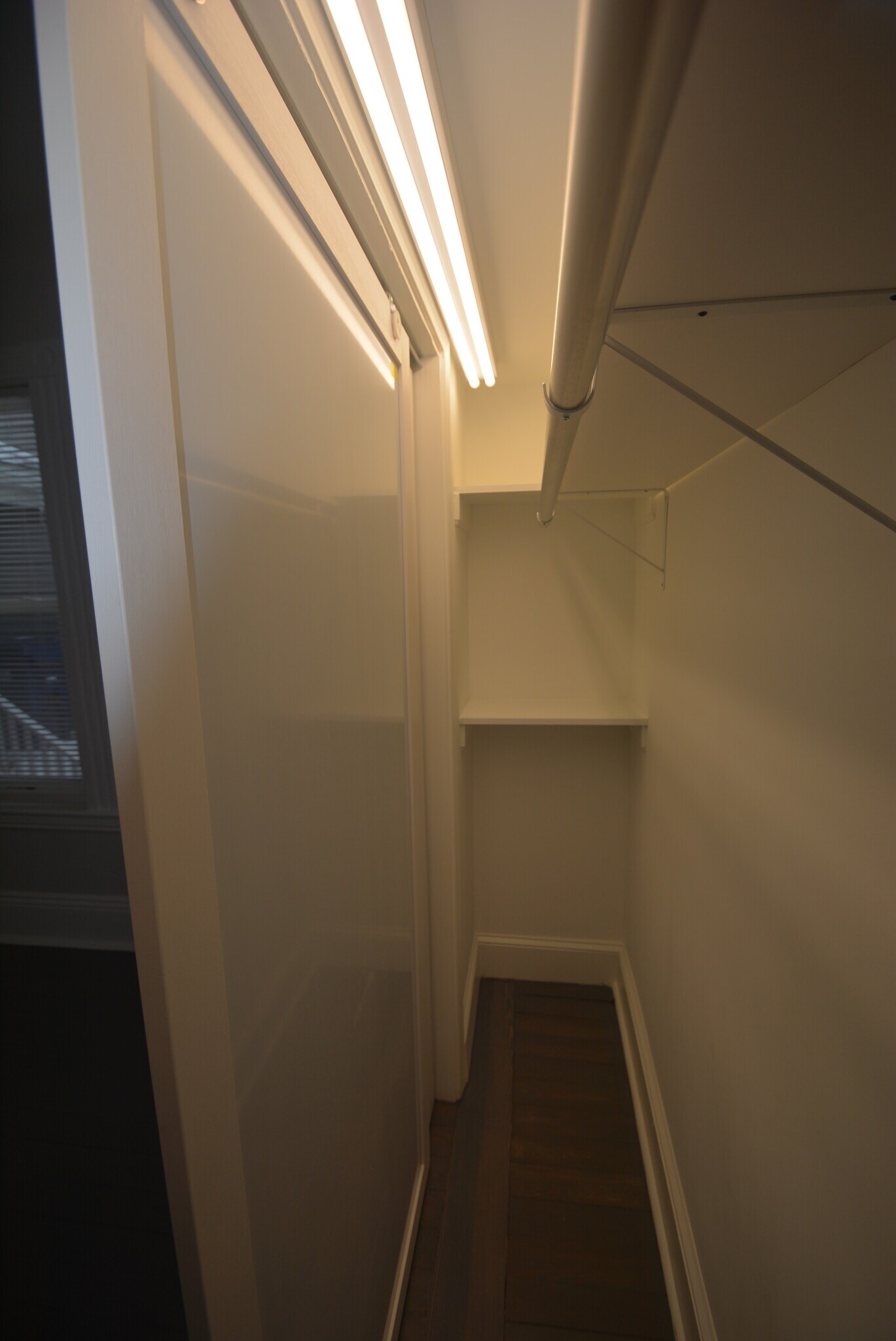 Building Photo - 31 Claybourne St