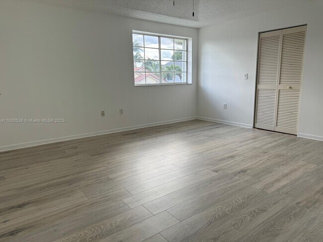 Building Photo - 12149 NW 34th St