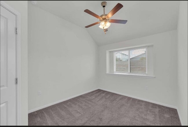 Building Photo - 9944 Comely Bnd