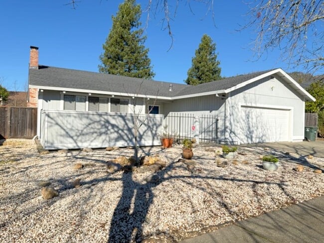 Building Photo - Single Level House - Rincon Valley - 3bd 2ba - 1788 Square Feet of Living Space