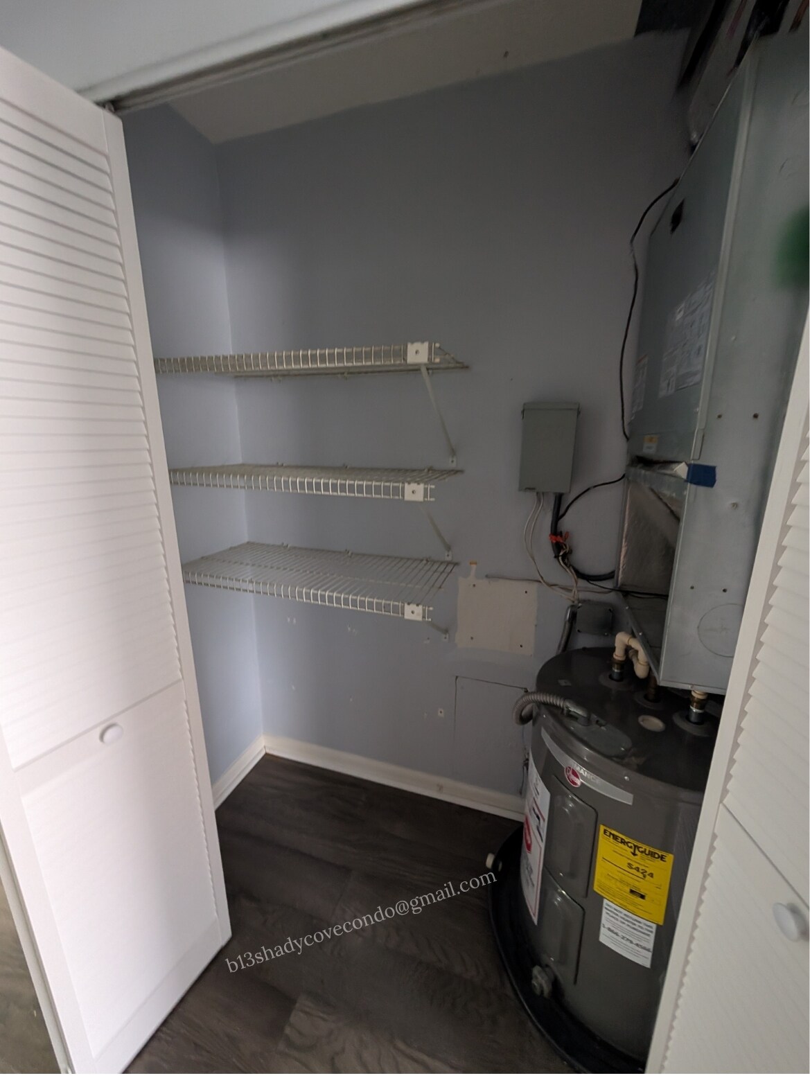 Building Photo - 5568 La Moya Ave