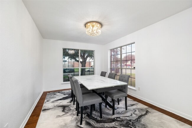 Building Photo - 2042 Mickle Creek Dr