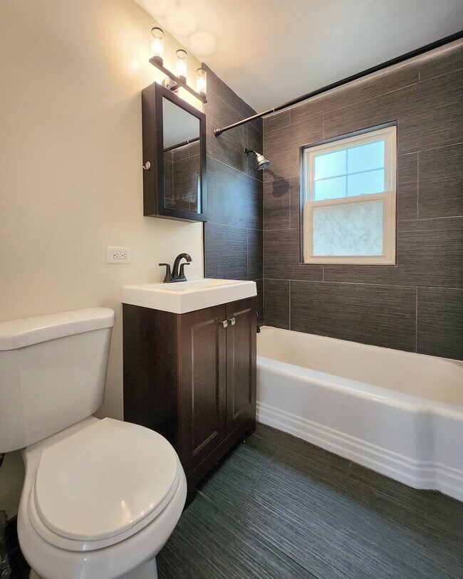 Building Photo - 4242 W Nelson St