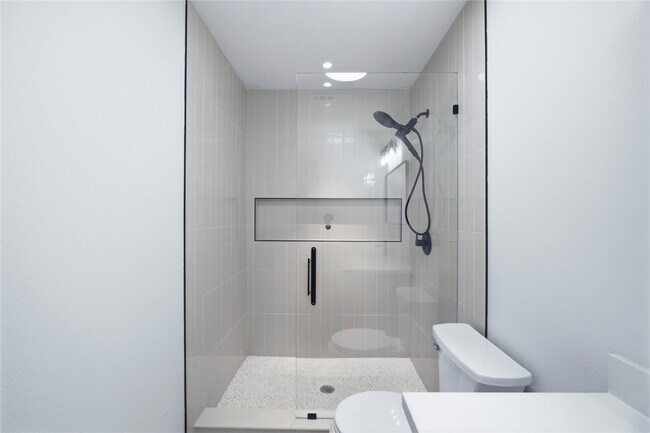 Building Photo - 1415 Tabor St