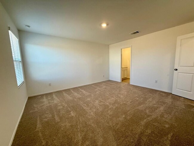 Building Photo - 125 Painted Night Rd