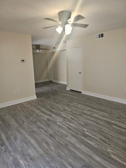 Building Photo - 7179 Donnell Pl
