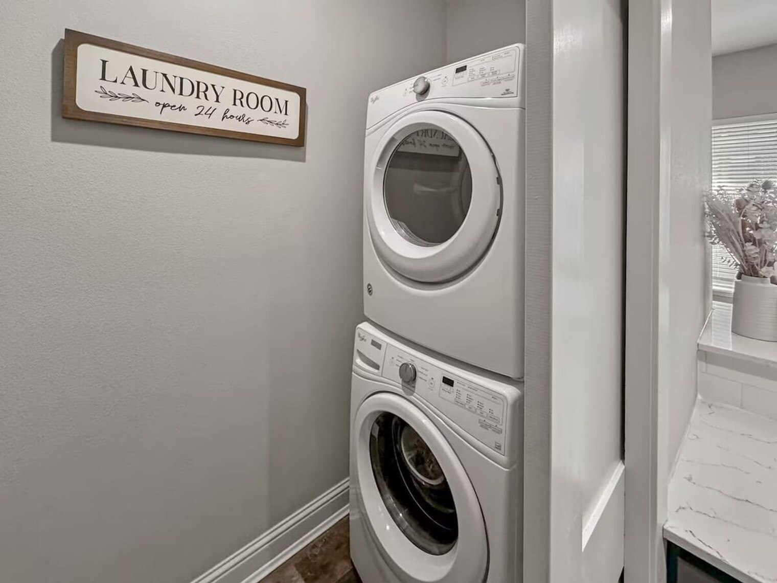 Building Photo - 112 N Boston Ave