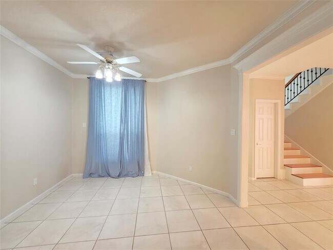 Building Photo - 9260 Deepwater Dr