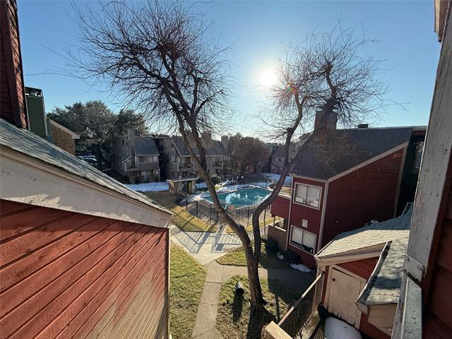 Building Photo - 9839 Walnut St