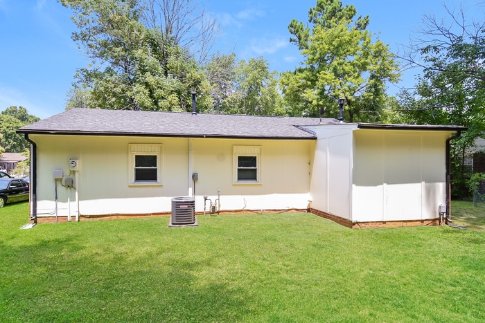 Building Photo - 1712 Gavin Dr