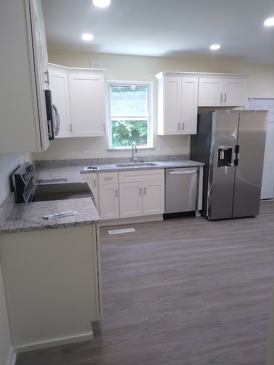 Building Photo - 907 Rugby St