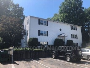 Building Photo - 44 Samuel Ave