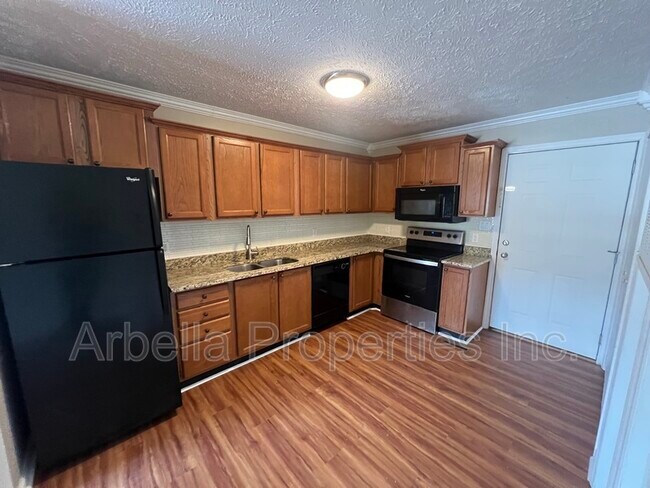 Building Photo - 169 Minga Dr