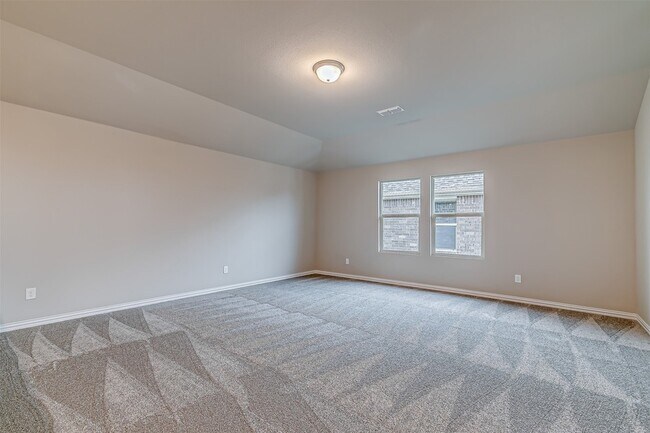 Building Photo - 337 Edmund Ln