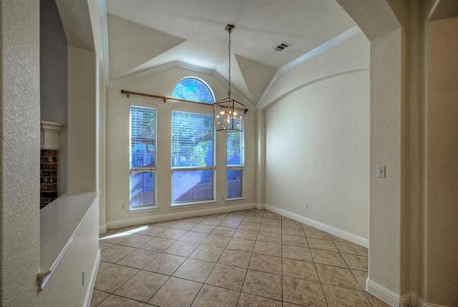 Building Photo - 7216 Via Correto Dr