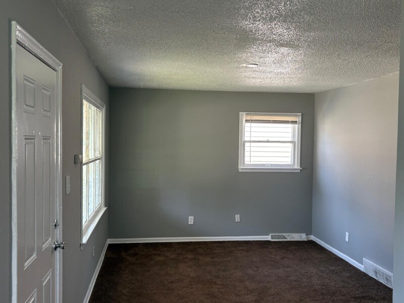 Building Photo - 11304 Jackson Ave