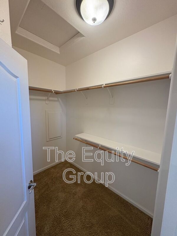 Building Photo - 5115 W Pianosa Ave