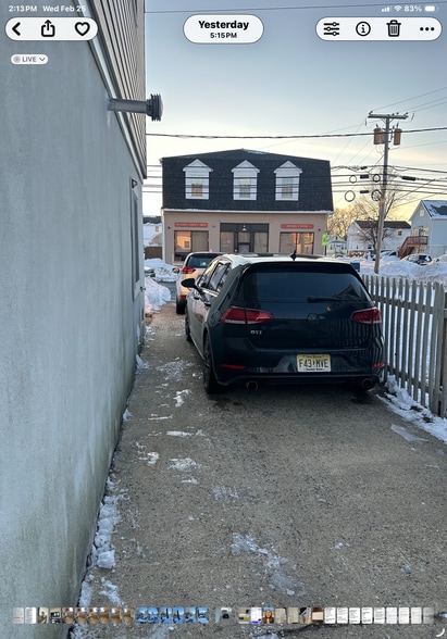 Building Photo - 210 Carr Ave