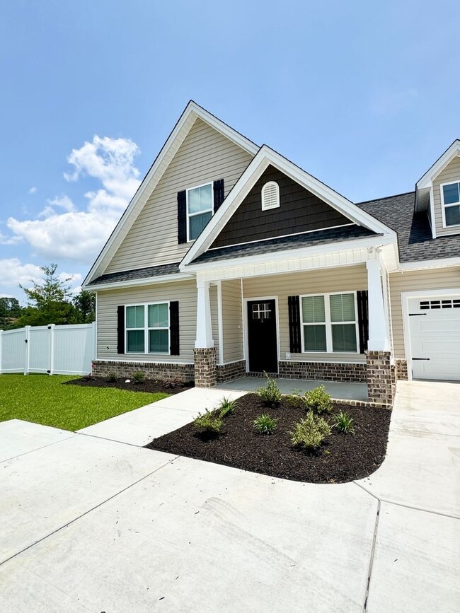 Building Photo - June availability! Brand New! Beautiful Fi...