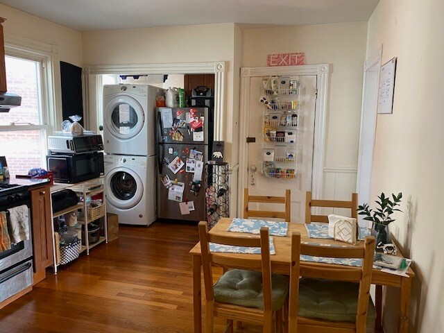 Building Photo - 161 Beacon St