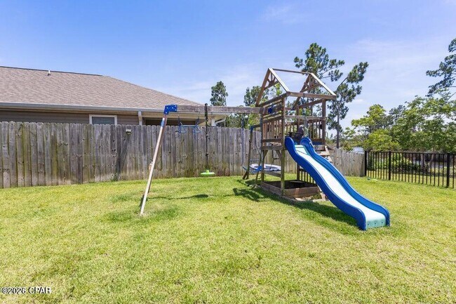 Building Photo - 182 Osprey Lake Rd
