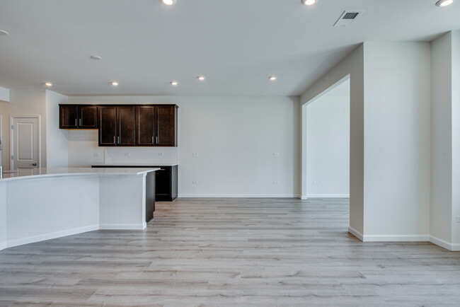 Building Photo - 2287 Ryegrass Ln