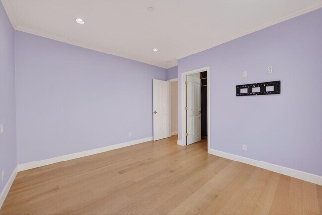 Building Photo - 18270 Baylor Ave