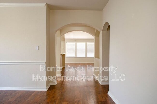 Building Photo - 120 Fred Couples Dr