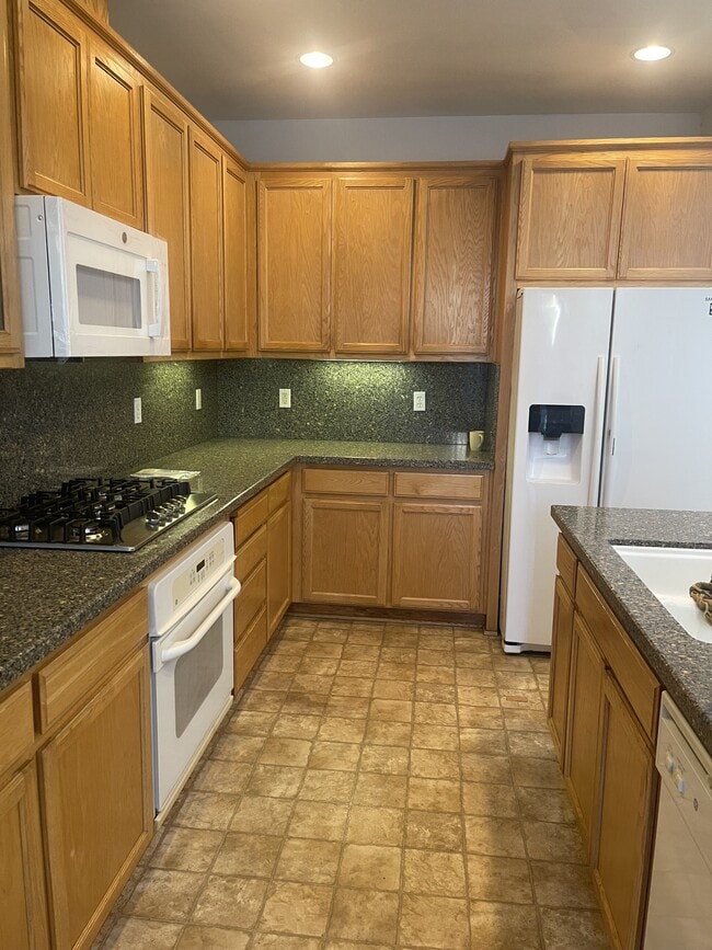 Building Photo - 1475 Garold Ln