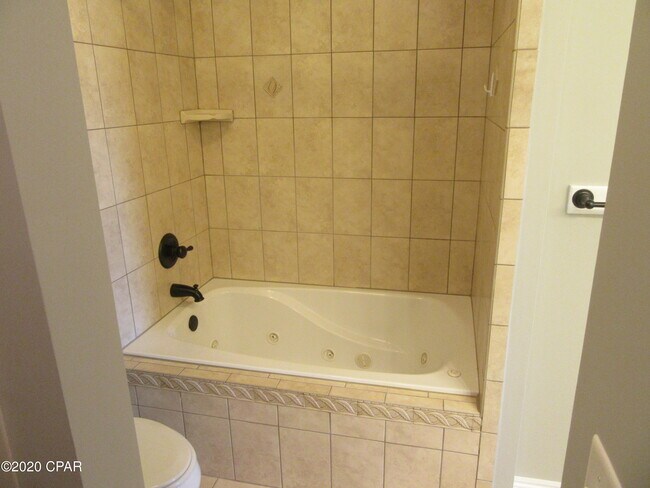 Building Photo - 4604 Bylsma Cir