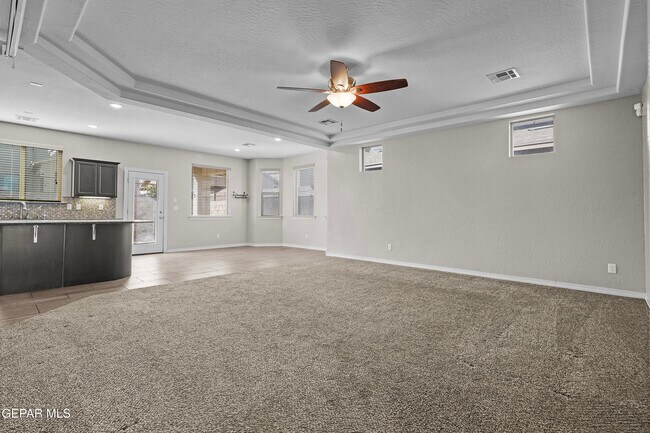 Building Photo - 12640 Mary Ponce Rd