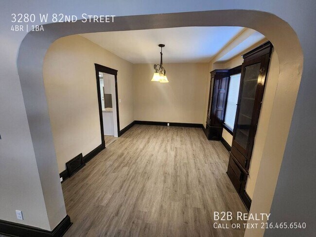 Building Photo - 3280 W 82nd St