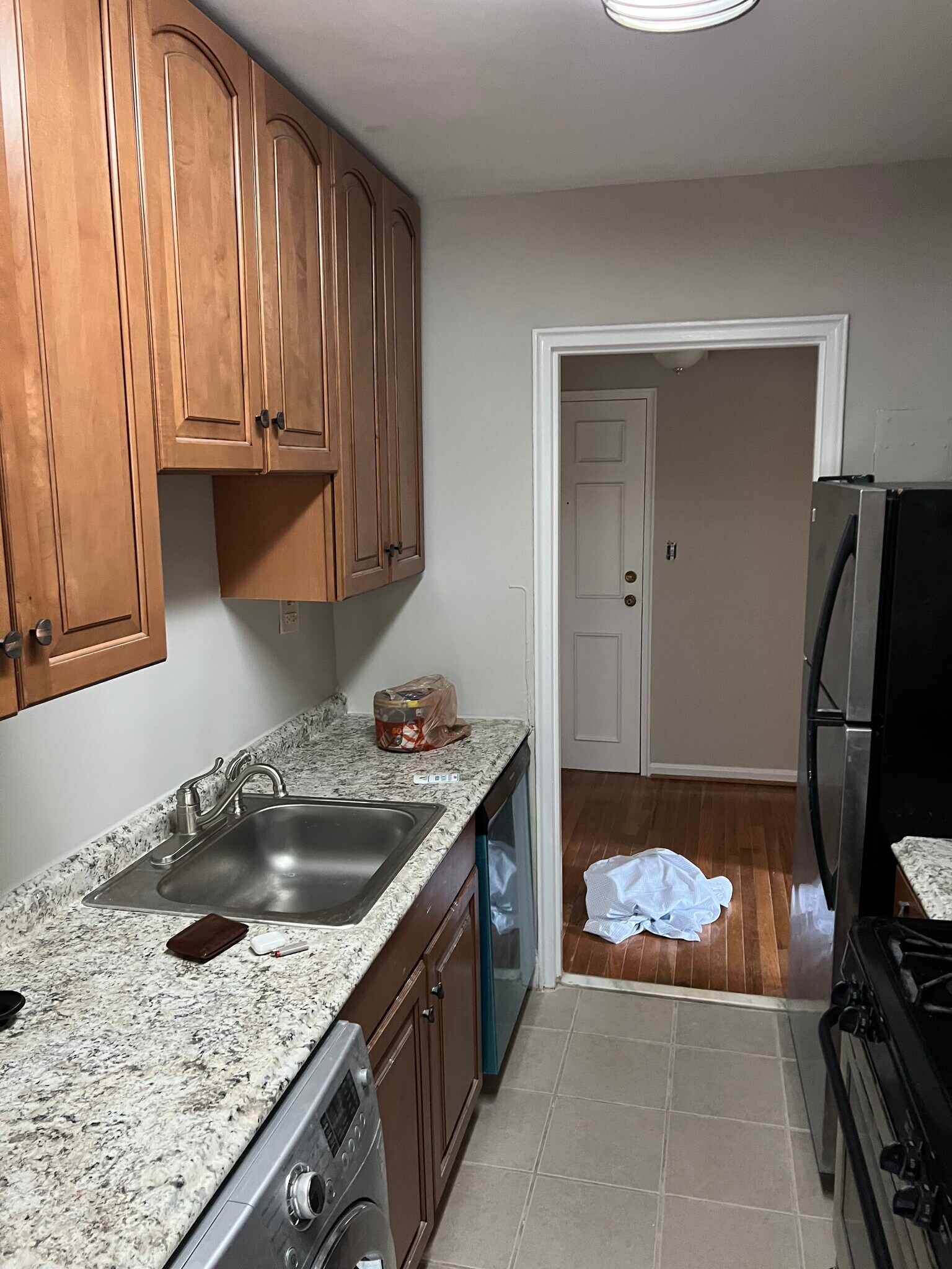 Kitchen 2 - 104 N George Mason Dr