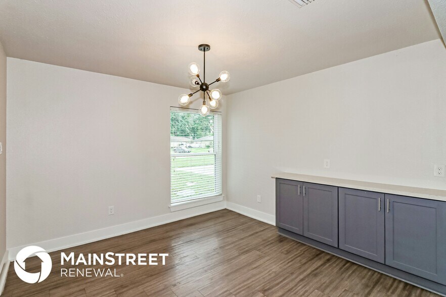 Building Photo - 4614 Cloudmount Dr