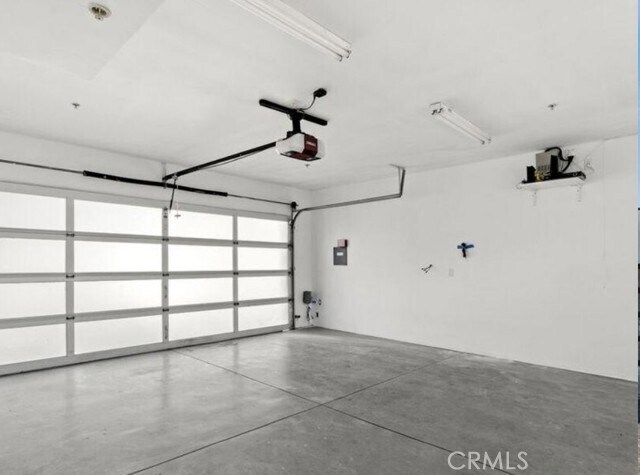 Building Photo - 6422 Weidlake Dr