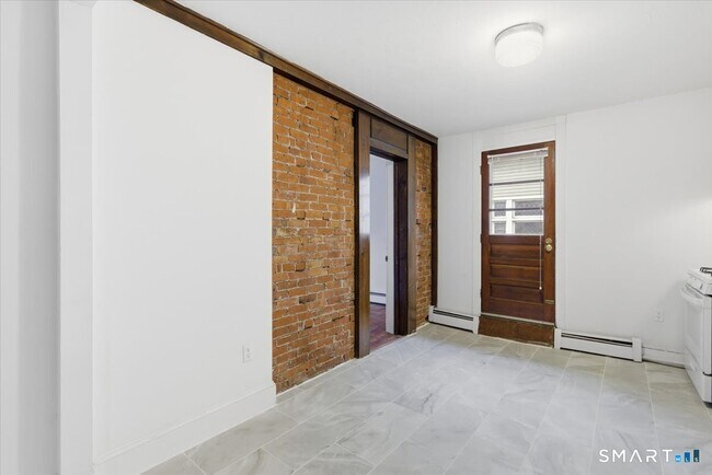 Building Photo - 251 Lawrence St