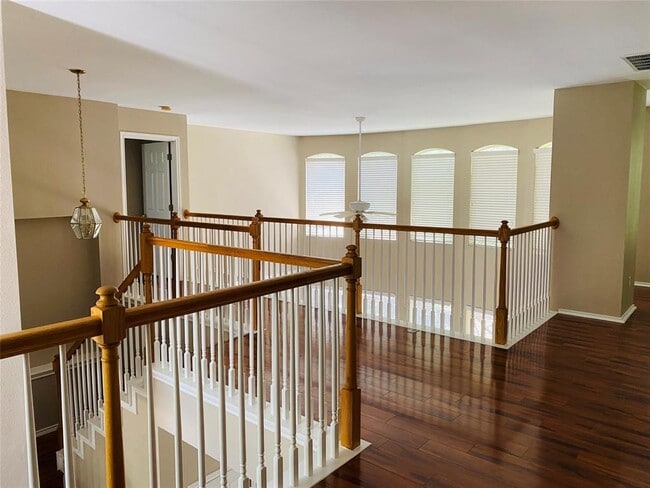 Building Photo - 15601 Staffordshire Ln