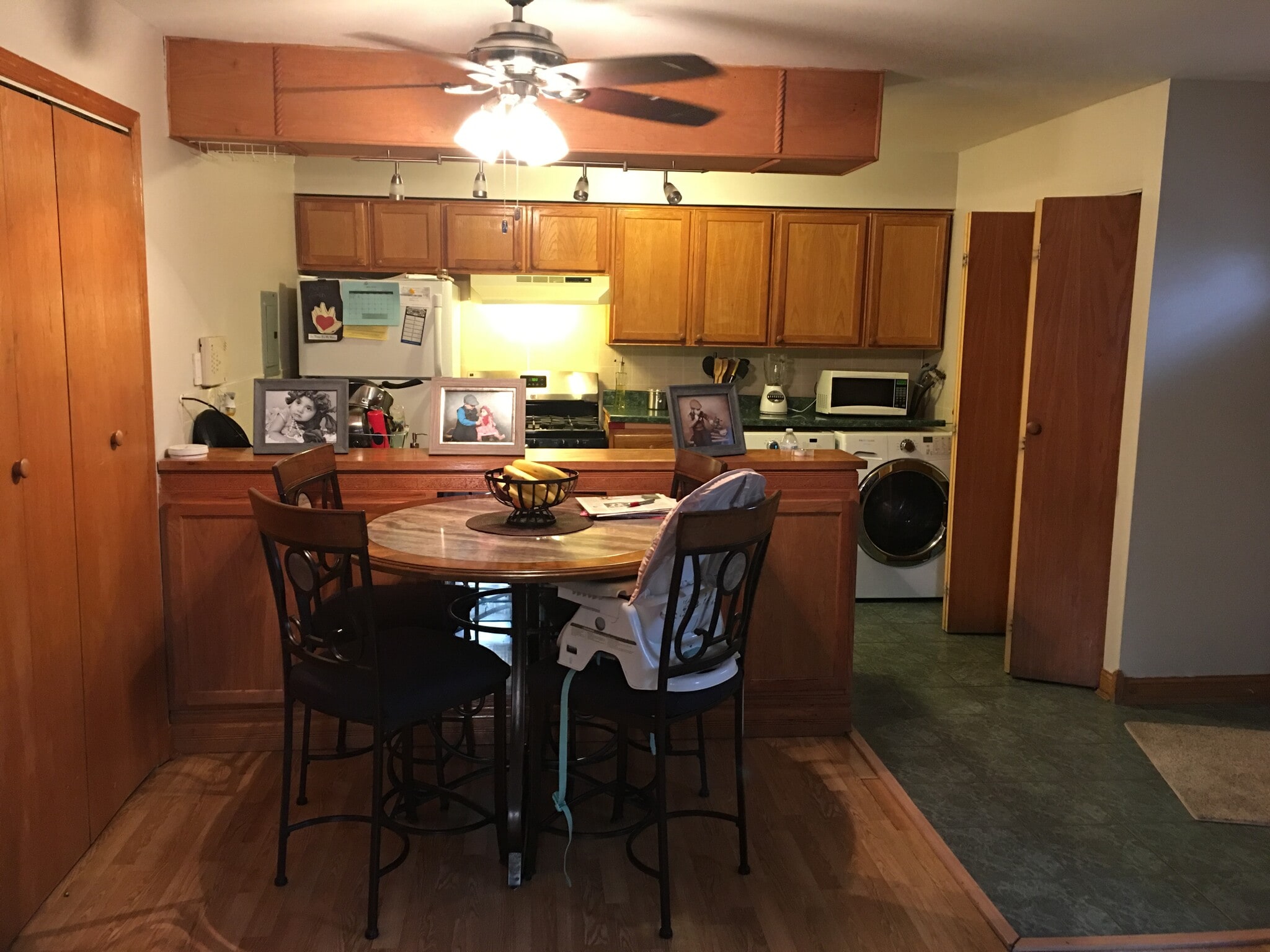 Kitchen - 1362 Cove Dr