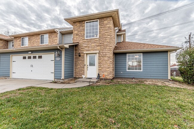 Building Photo - Please View 3D Virtual Walk-Through Before Scheduling a Showing