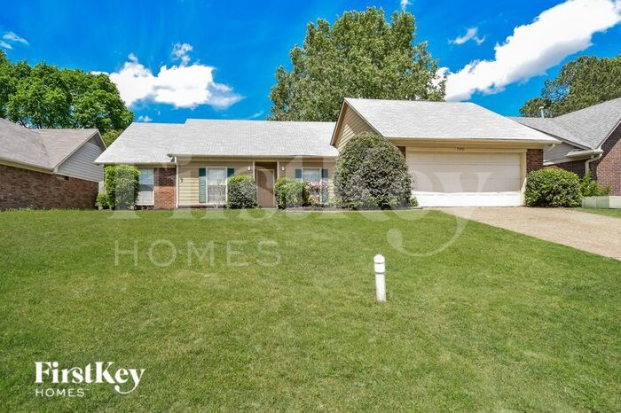 Building Photo - 7452 Kingsland Dr