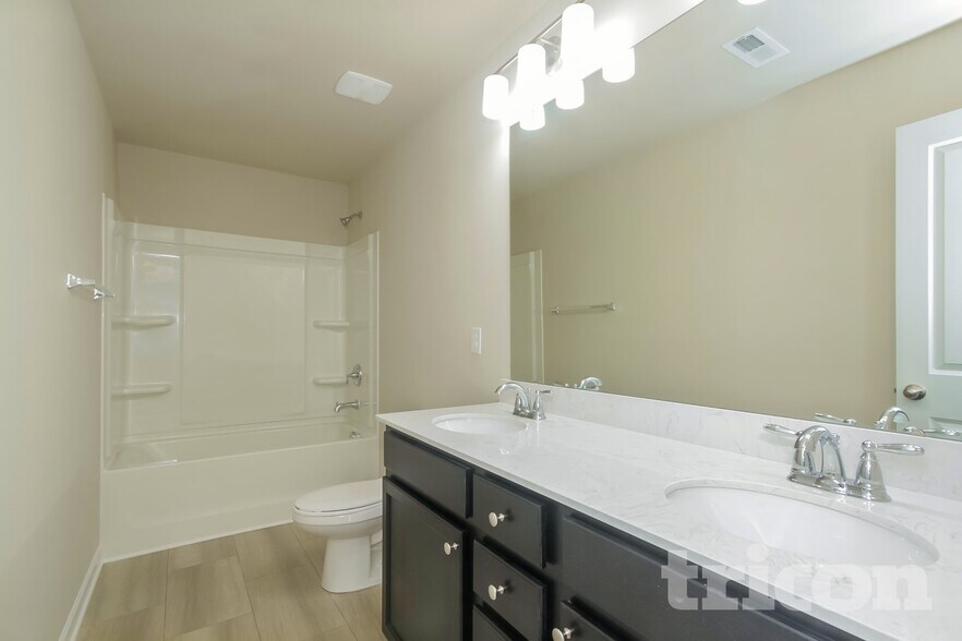 Building Photo - 106 Spring Knoll Dr