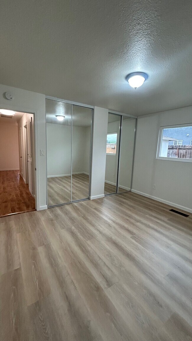 Building Photo - 4310 San Miguel Cir