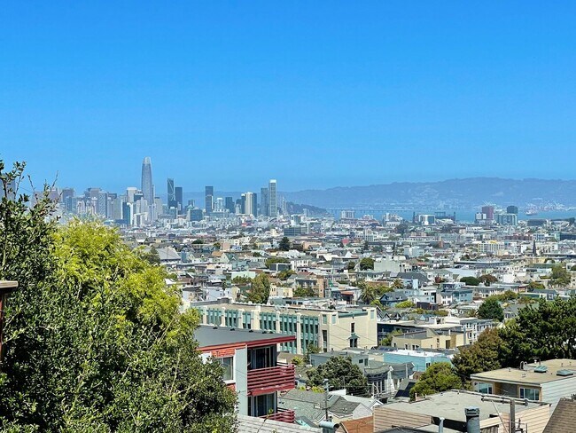 Building Photo - Contemporary, Stunning 3BR/2.5BA Noe Valley Home w/Tranquil Garden! PROGRESSIVE